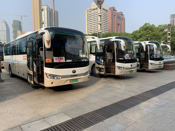 純電動車49座
